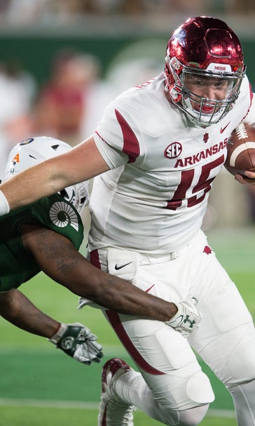 Arkansas returns home to face air-it-out Mean Green